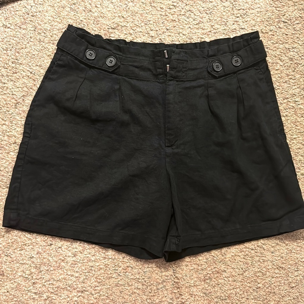 D. Jean’s Definitions Black High Waisted Linen Shorts.  Size M